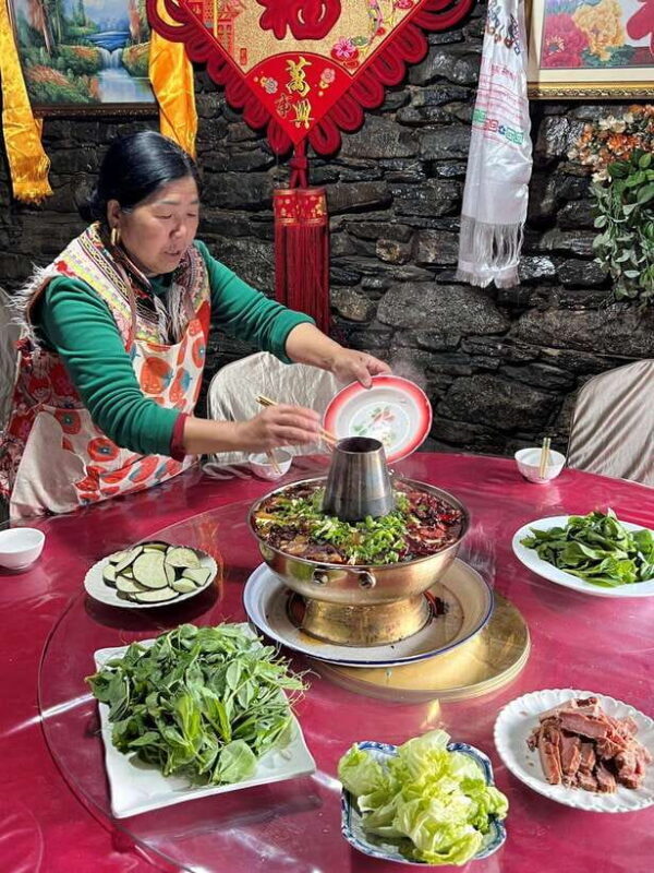 From Chengdu: Tibetan Village Live as a Tibetan Day Tour - Good To Know