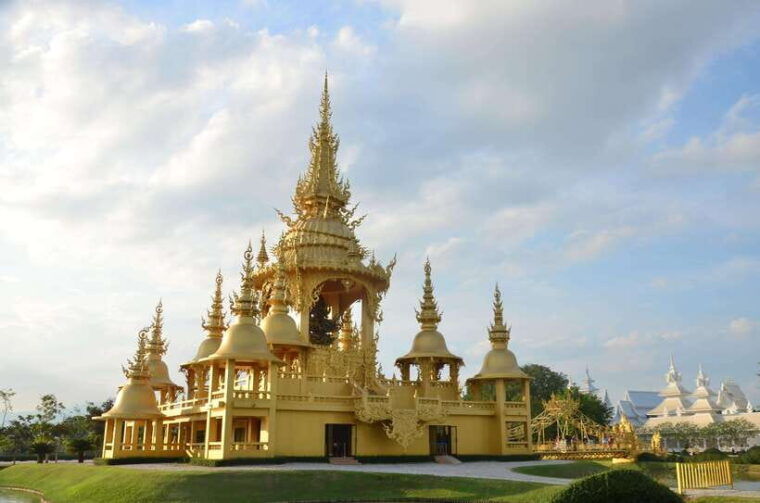 From Chiang Mai: Chiang Rai One Day Private Tour - Tour Options