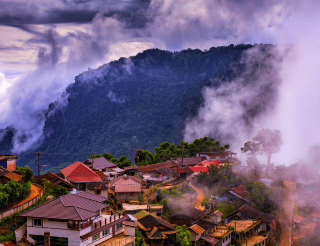From Chiang Mai: Chiang Rai Temples and Golden Triangle Tour - Majestic Temples of Chiang Rai