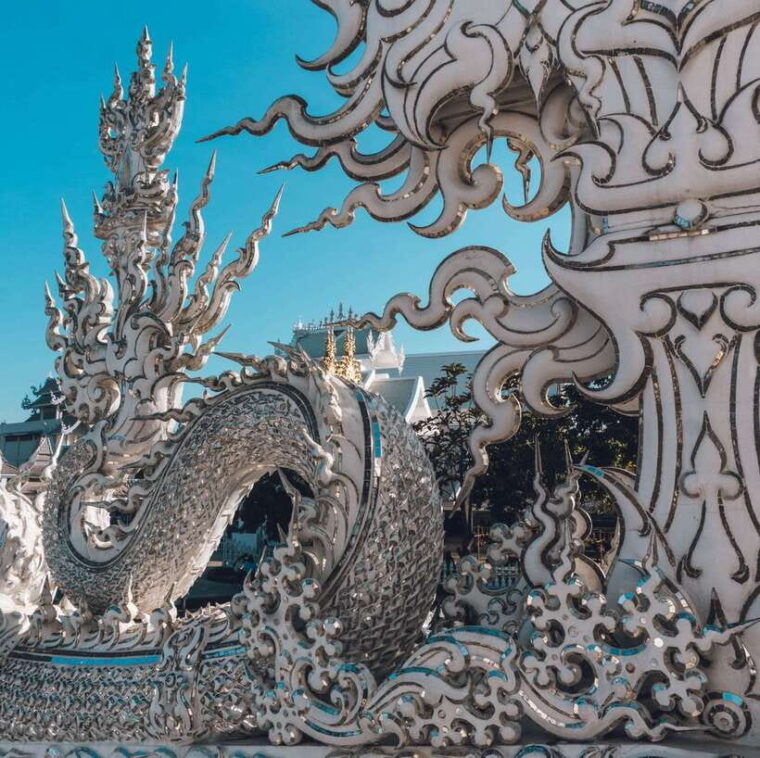 From Chiang Mai: Chiang Rai Temples and Golden Triangle Tour - Wat Rong Suea Ten (Blue Temple)