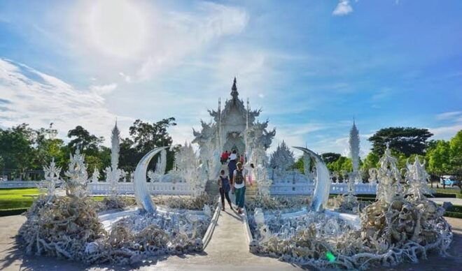 From Chiang Mai: Chiang Rai Temples +The Golden Triangle - Important Information