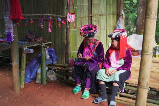 From Chiang Mai: Day Trip Chiang Rai White, Blue, Red Temple - Optional Activities