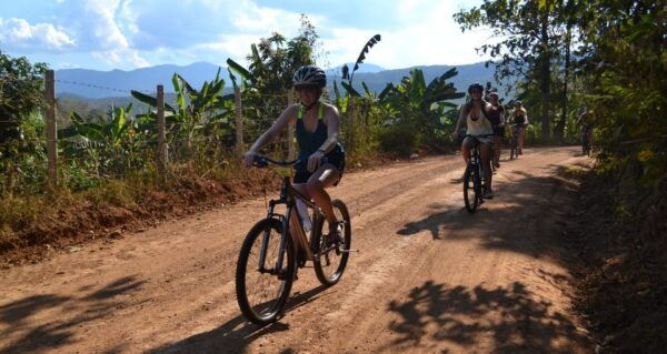 From Chiang Mai: Mae Taeng Valley Hike & Bike Day Trip - Safety and Fitness Considerations