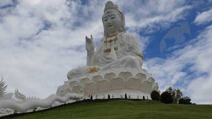 From Chiang Mai: Temples & Golden Triangle CUSTOMIZED Tour - Top Attractions to Explore