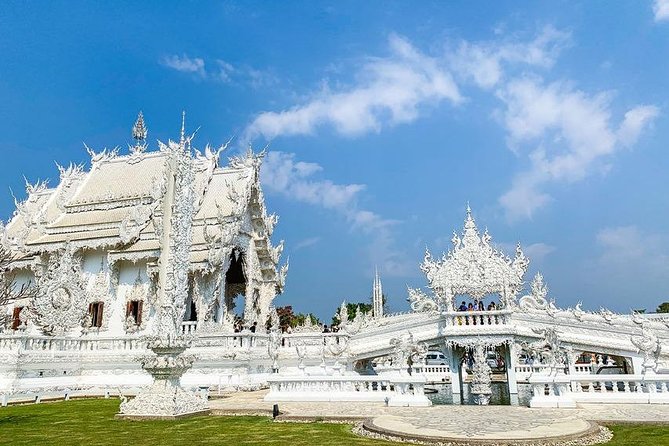 From Chiang Mai: White and Blue Temple & Golden Triangle Day Trip - Common Questions