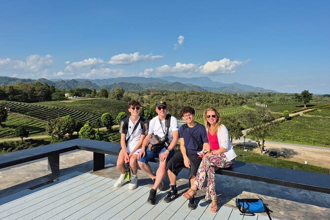 From Chiang Rai: 7 wonder Full-Day Tour and Thai Buffet lunch - Good To Know