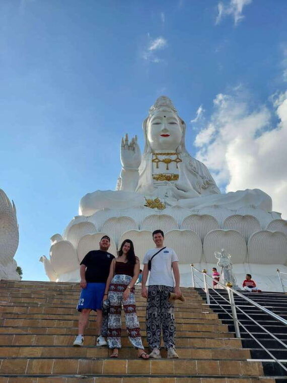 From Chiang Rai: Doi Chang Coffee Route & Temple Treasures - Savoring Local Coffee Brews
