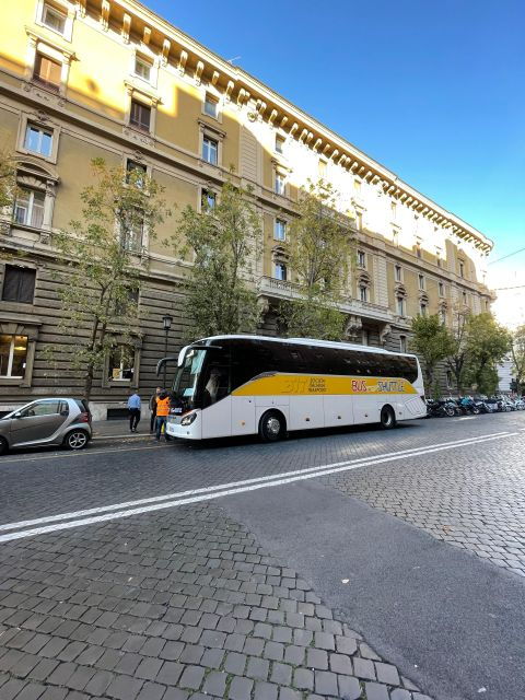 From Civitavecchia: Transfer to Rome & Guided Walking Tour - Meeting Point