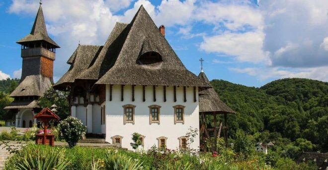 From Cluj-Napoca: 4-Day Tour Maramures, Bucovina, Transylva - The Sum Up