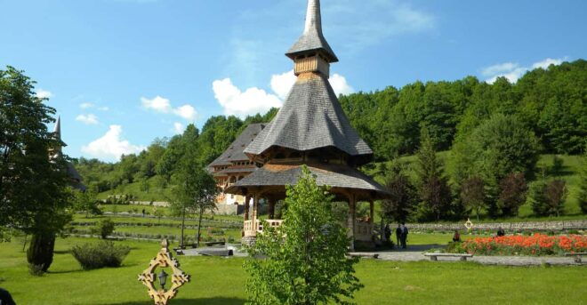 From Cluj: Rural Tour Through Maramures and Bukovina - Day-by-Day Itinerary