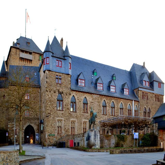 From Cologne: Private Burg Castle and Benrath Palace Trip - Optional Visit to Benrath Palace