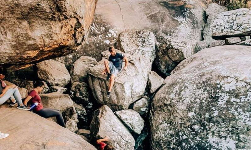 From Colombo: Dambulla and Pidurangala Rock climb Day Trip - Practical Details and Tips