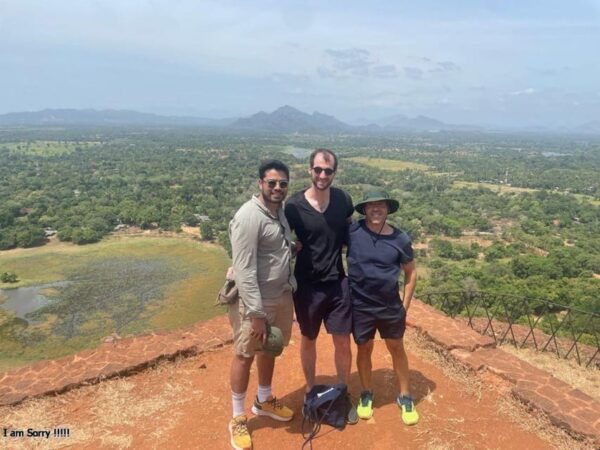 From Colombo: Overnight Tour to Kandy & Transfer to Sigiriya - Booking Information
