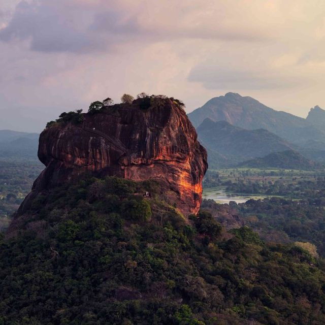From Colombo: Sigiriya and Dambulla Full-Day Private Tour - Tour Highlights