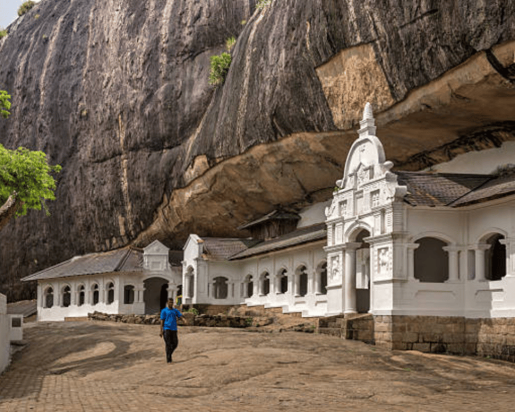From Colombo: Sigiriya and Dambulla Guided Tour With Safari - Itinerary Highlights