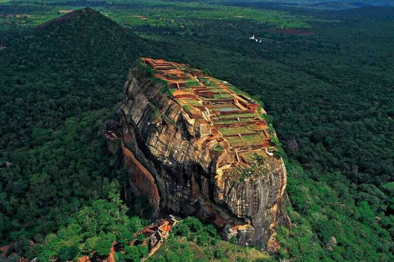 From Colombo: Sigiriya / Dambulla & Safari Day Tour - Sigiriya Rock Fortress