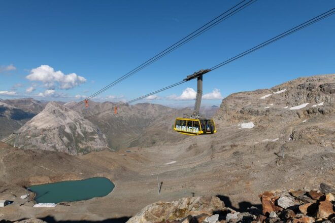 From Como, Alpine Wonders: Lunch at Diavolezza and Bernina - Included Transportation