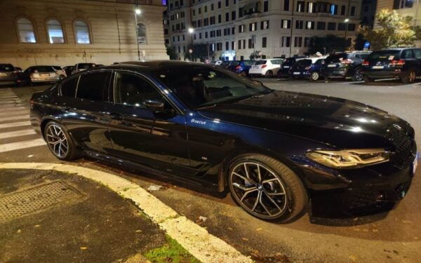 From Como: Private 1-Way Transfer to Linate Airport - Additional Amenities