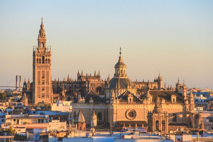 From Córdoba: Seville Day Trip With Guided Tour of Cathedral - Experience Highlights