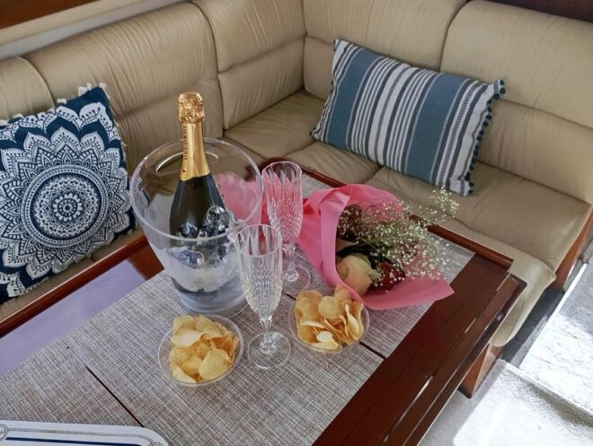 From Corfu: Luxury Yacht Cruises to Paxos, Antipaxos, Syvota - Amenities on Board