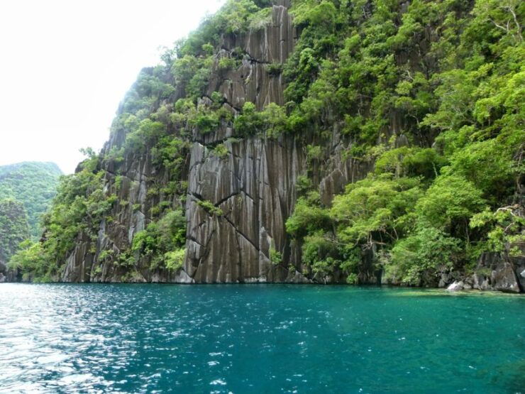 From Coron: Twin Lagoon and Skeleton Wreck Cruise With Lunch - Experience Highlights