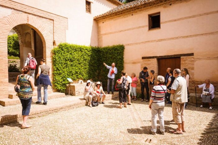 From Costa Del Sol: Granada, Alhambra & Generalife Tour - Itinerary and Experience