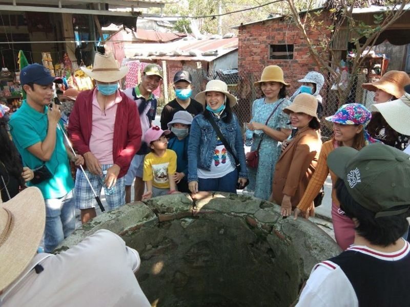 From Da Nang: Cham Islands, Basket Boat & Hoi An Ancient Town Private Day Tour - Cham Islands: time for sea and snorkeling