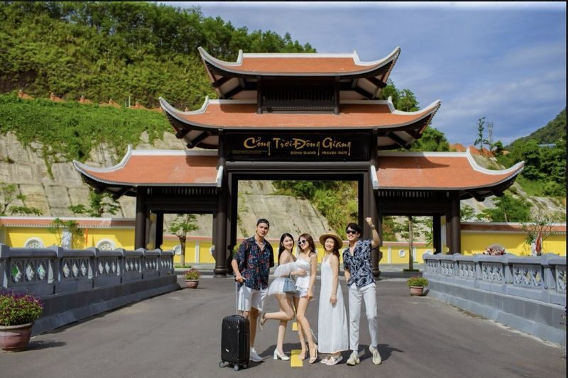 From Da Nang: Dong Giang Heaven Gate Full-Day Tour (Korean Guide) - Leaving Da Nang for Dong Giang
