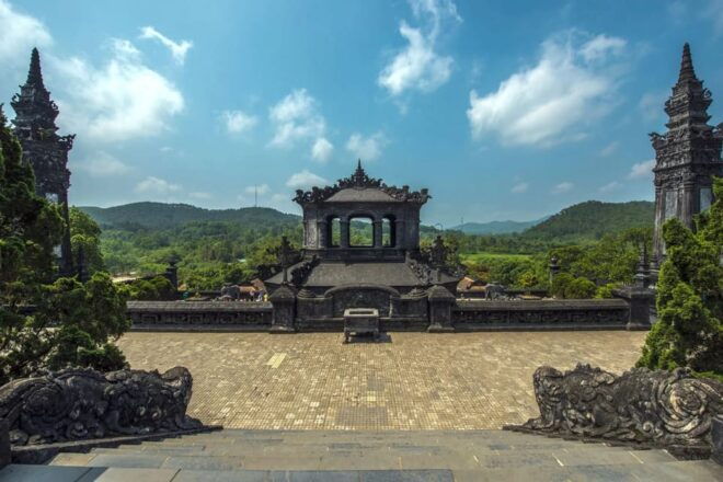 From Da Nang/ Hoi An: Explore Hue City Full Day - Discover Thien Mu Pagoda