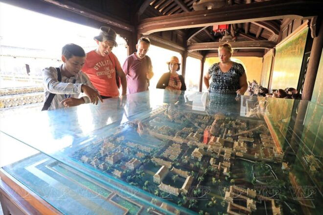 From Da Nang/Hoi An: Hue City Full-Day Group Tour With Lunch - Important Information