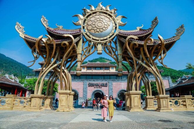 From Da Nang/Hoi An:Golden Bridge Ba Na Hills Private Tour - Additional Costs