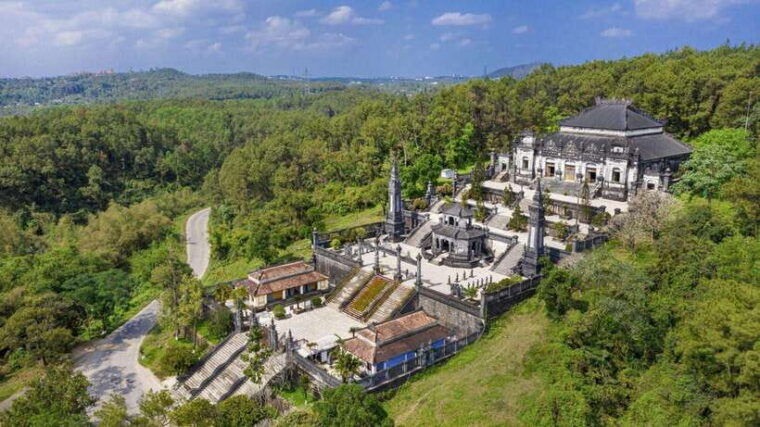 From Da Nang: Hue City Explore Full Day Tour With Lunch - Lunch Experience
