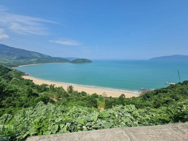 From Da Nang: Hue Imperial Tour by Heritage Train - Tour Options Explained