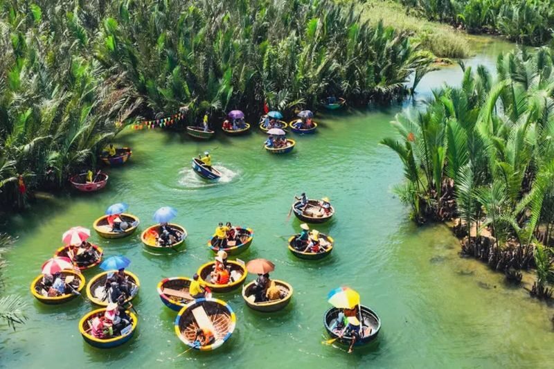 From Da Nang: Marble Mountains, Coconut Forest Basket Boat & Hoi An Ancient Town Tour - Marble Mountains means caves, steps and a little effort
