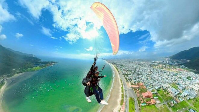From Da Nang: Paragliding Tour in Da Nang - Participant Restrictions and Guidelines