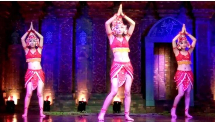 From Da Nang Private Tour: My Son Sanctuary & River Cruise - Tour Duration & Availability