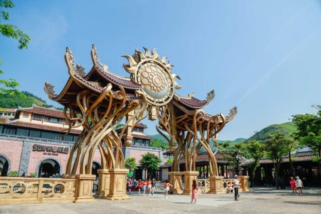 From Da Nang: Round Trip Shared Bus Transfer to Ba Na Hills - Experience Highlights
