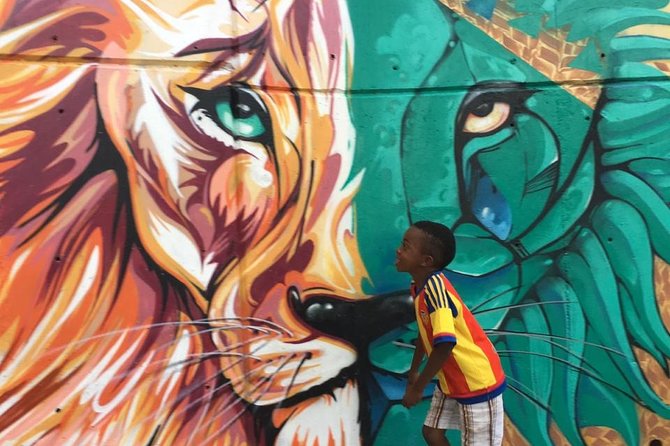 From Danger to Delight: Comuna 13 Transformation - Historical Background