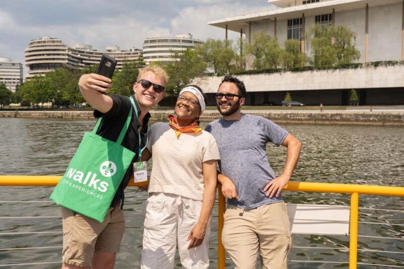 From DC: Old Town Alexandria in a Day with Round Trip Ferry - A Detailed Look at the Tour Experience