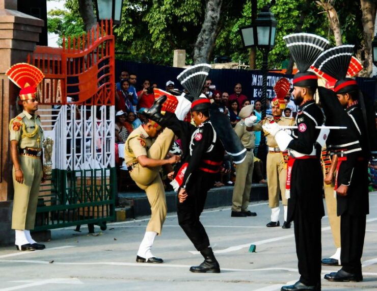 From Delhi: 2 Day Amritsar Golden Temple & Wagah Border Tour - Good To Know