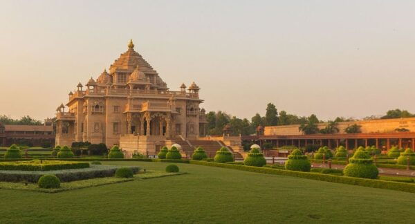 From Delhi: 2-Day Delhi and Agra Private Tour by Car - Directions