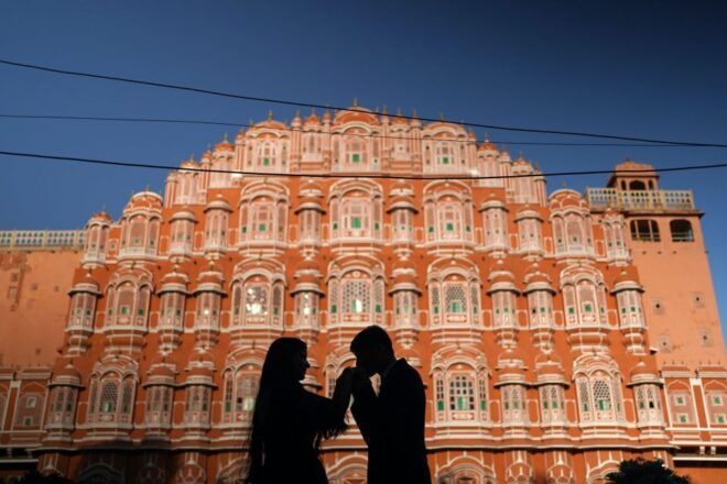 From Delhi: 2-Day Golden Triangle Tour to Agra and Jaipur - Booking Information