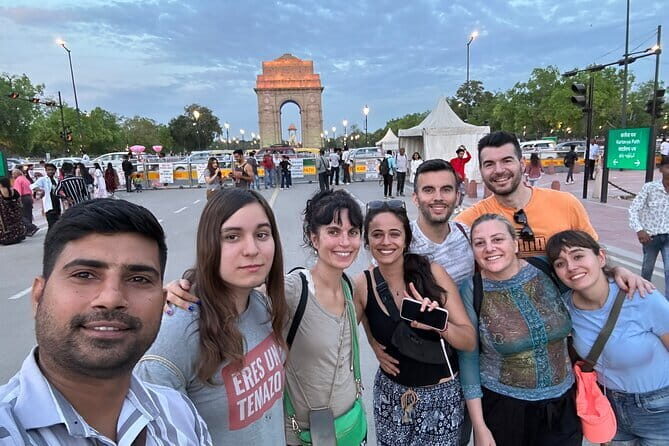 From Delhi: 4 Day Golden Triangle and Tiger Safari Private Tour - Day 2: The Heart of Agra and the Iconic Taj Mahal