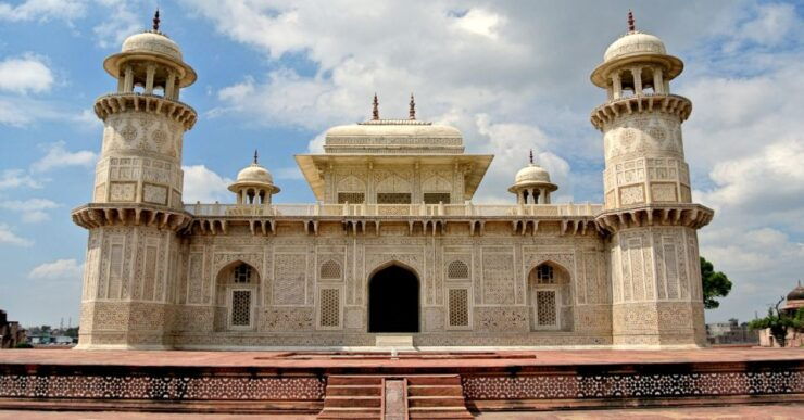 From Delhi: 4-Day Golden Triangle Private Tour by Car - Live Tour Guide Services
