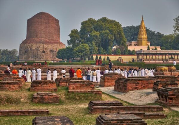 From Delhi: 6-Day Golden Triangle Tour With Varanasi - Transportation Options