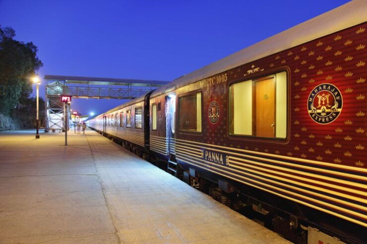From Delhi: Agra and Taj Mahal by Fast Train and Car - Tour Details