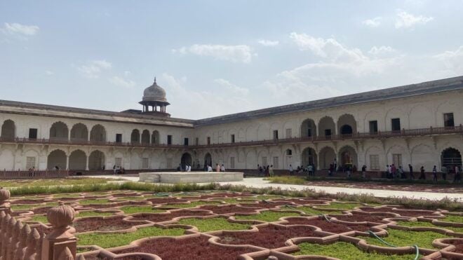 From Delhi: Agra Day Tour by Gatimaan Train With Taj Mahal - Important Information