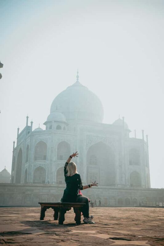 From Delhi/Agra: Sunrise Taj Mahal Agra tour with 5* Lunch - Why This Tour Stands Out