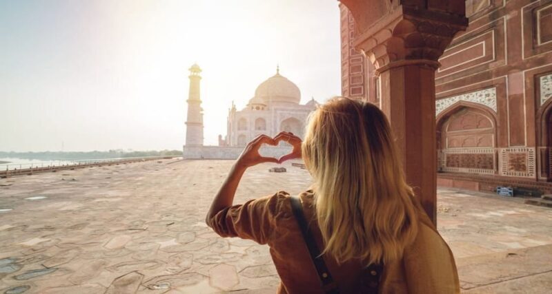 From Delhi/Agra: Taj Mahal Tour with Rental Saree Experience - Good To Know