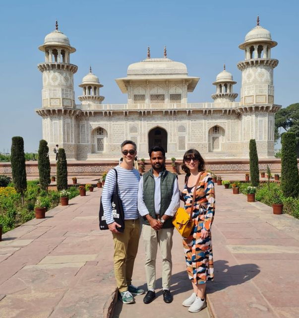 From Delhi: Agra Tour by Gatiman Express - Itinerary Details